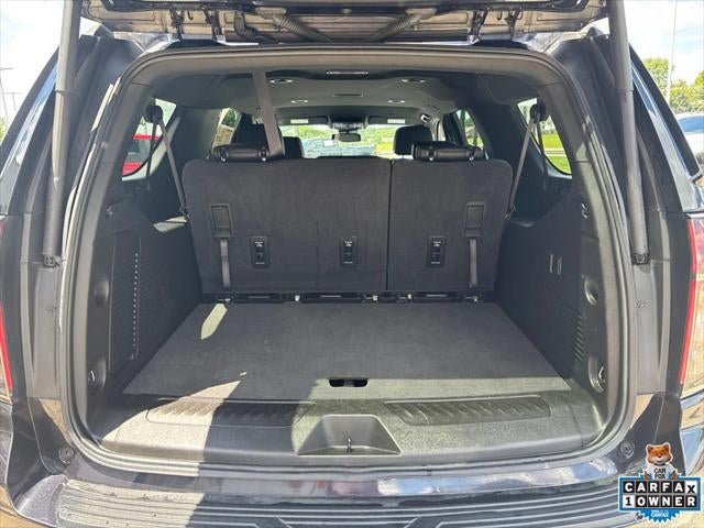 2024 Chevrolet Suburban 4WD LT
