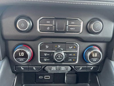 2024 Chevrolet Suburban 4WD LT