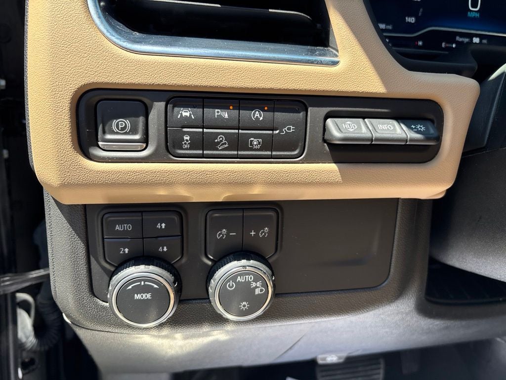 2022 Chevrolet Suburban Premier