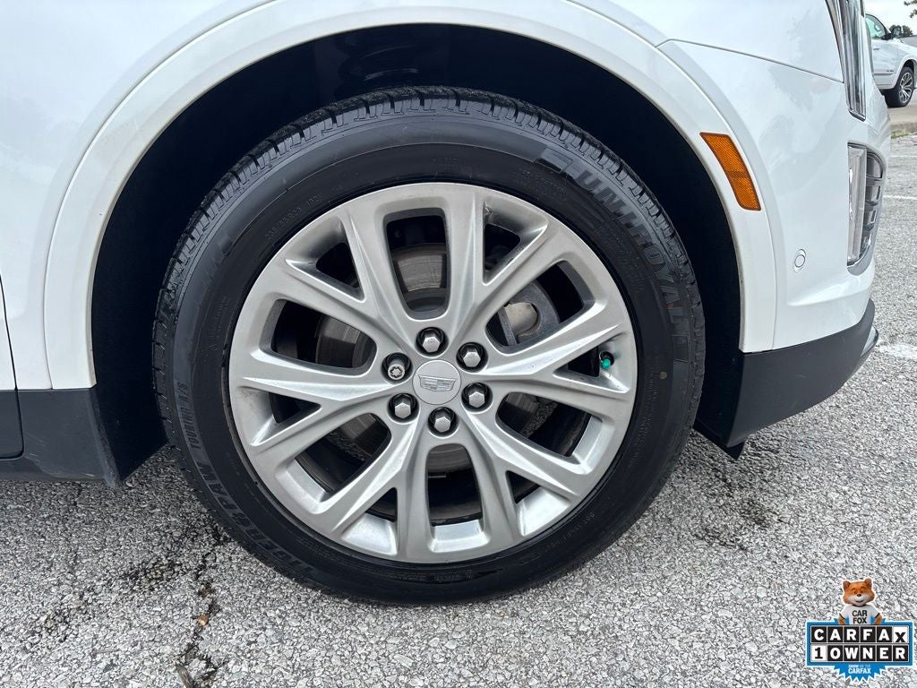 2020 Cadillac XT5 Sport