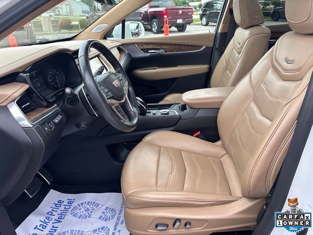 2020 Cadillac XT5 Sport