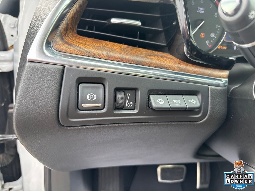 2020 Cadillac XT5 Sport