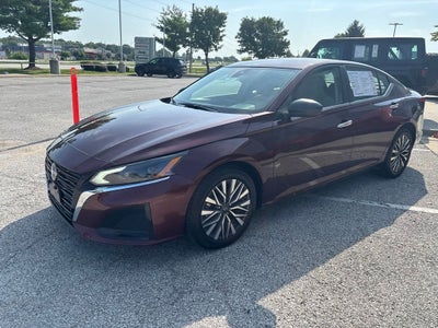 2025 Nissan Altima SV FWD