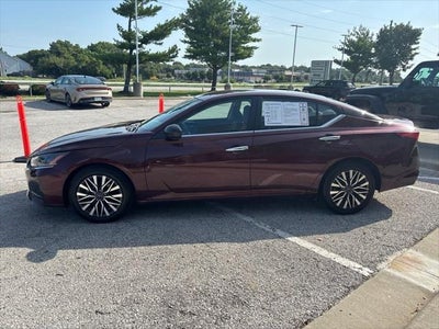 2025 Nissan Altima SV FWD