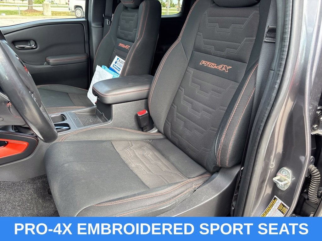 2022 Nissan Frontier Crew Cab PRO-4X 4x4