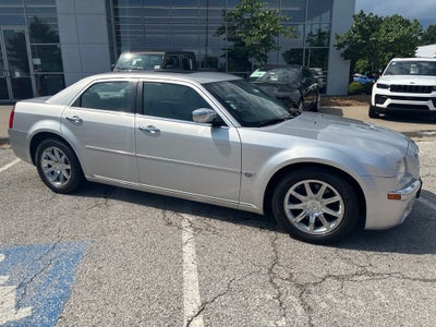 2005 Chrysler 300C Base