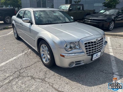 2005 Chrysler 300C Base