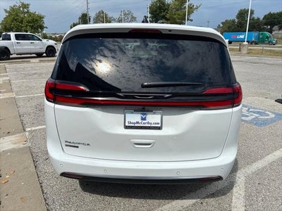 2027 Chrysler Pacifica PACIFICA SELECT