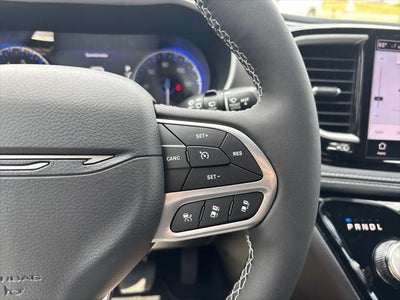2027 Chrysler Pacifica PACIFICA SELECT
