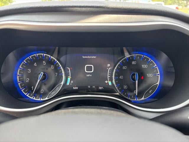 2027 Chrysler Pacifica PACIFICA SELECT