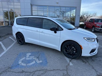 2026 Chrysler Pacifica PACIFICA SELECT