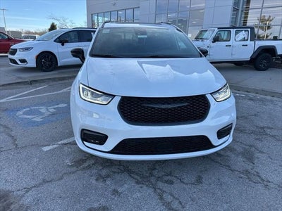 2026 Chrysler Pacifica PACIFICA SELECT