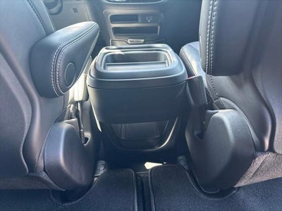 2027 Chrysler Pacifica PACIFICA SELECT