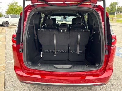 2027 Chrysler Pacifica PACIFICA SELECT