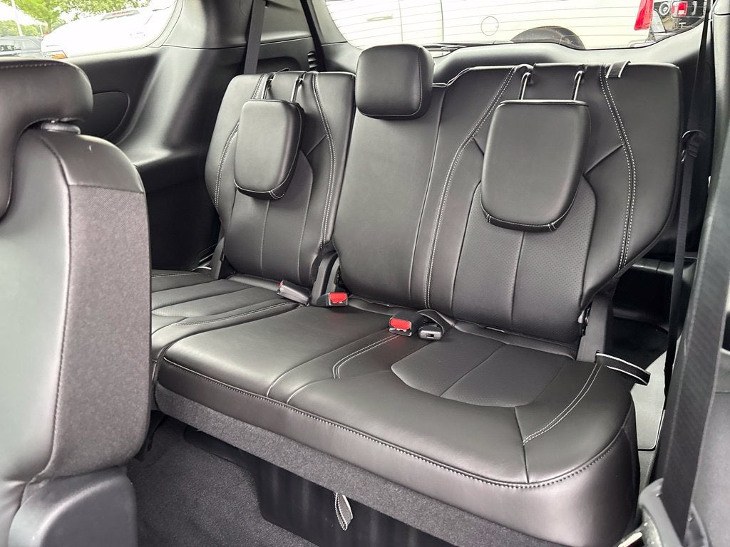 2027 Chrysler Pacifica PACIFICA SELECT