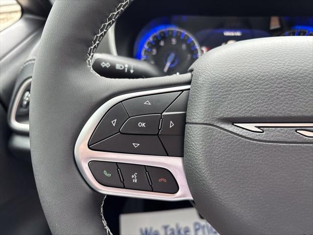 2027 Chrysler Pacifica PACIFICA SELECT