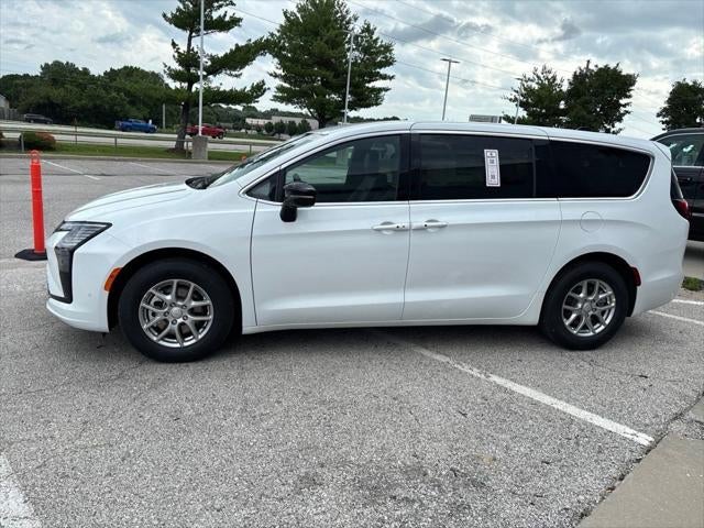 2027 Chrysler Pacifica PACIFICA SELECT