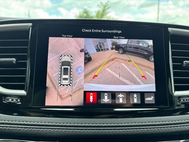 2027 Chrysler Pacifica PACIFICA SELECT