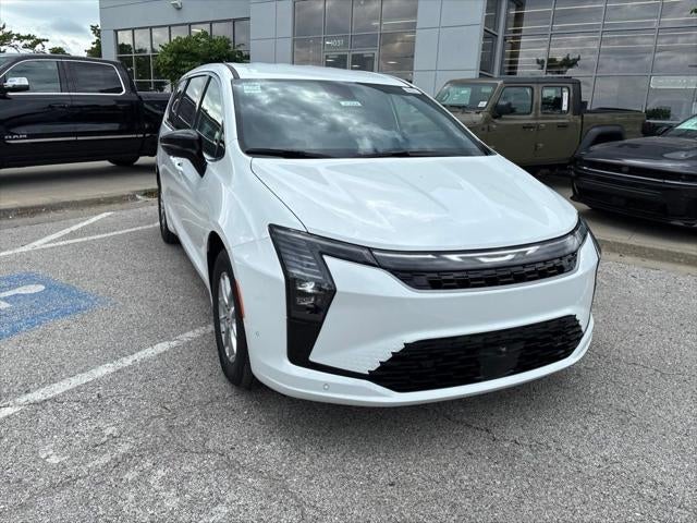 2027 Chrysler Pacifica PACIFICA SELECT