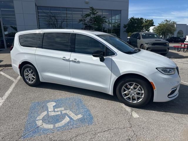 2026 Chrysler Pacifica PACIFICA SELECT
