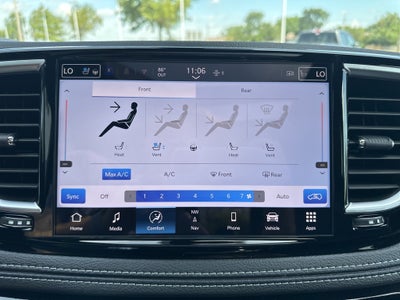 2025 Chrysler Pacifica Limited