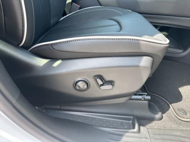 2025 Chrysler Pacifica PACIFICA LIMITED