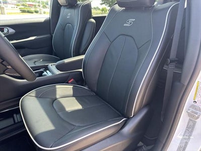 2025 Chrysler Pacifica PACIFICA LIMITED