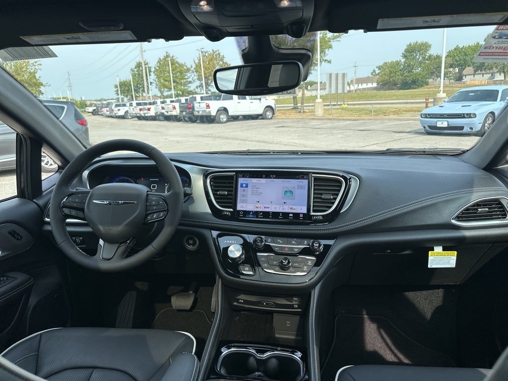 2026 Chrysler Pacifica Limited