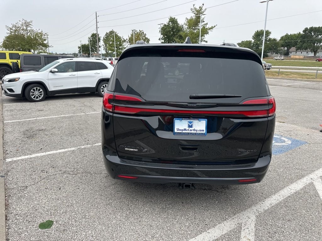 2026 Chrysler Pacifica Limited