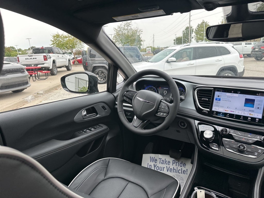 2026 Chrysler Pacifica Limited