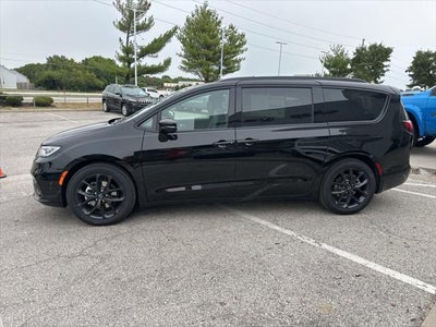 2026 Chrysler Pacifica PACIFICA LIMITED