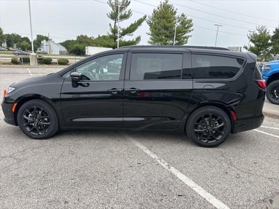 2026 Chrysler Pacifica PACIFICA LIMITED