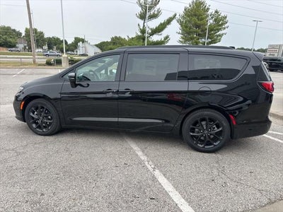 2026 Chrysler Pacifica PACIFICA LIMITED