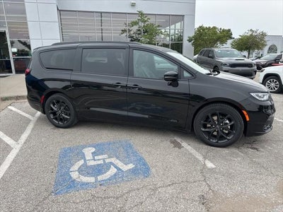 2026 Chrysler Pacifica PACIFICA LIMITED