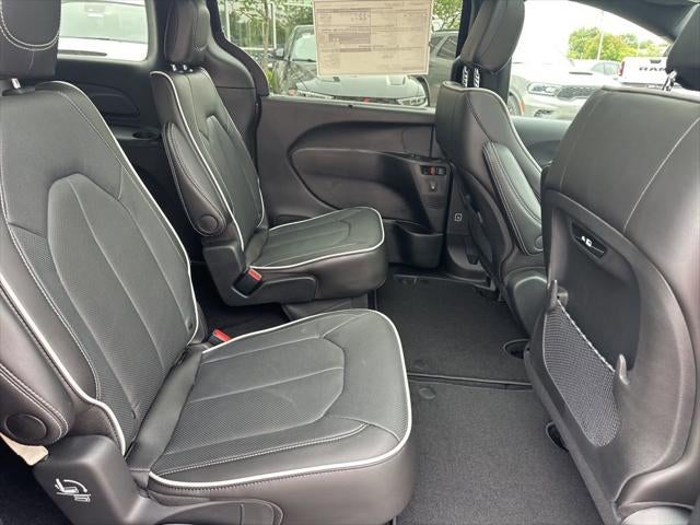 2026 Chrysler Pacifica PACIFICA LIMITED