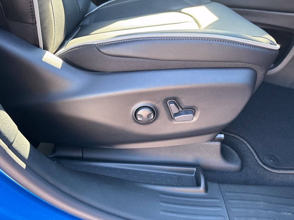 2027 Chrysler Pacifica PACIFICA LIMITED