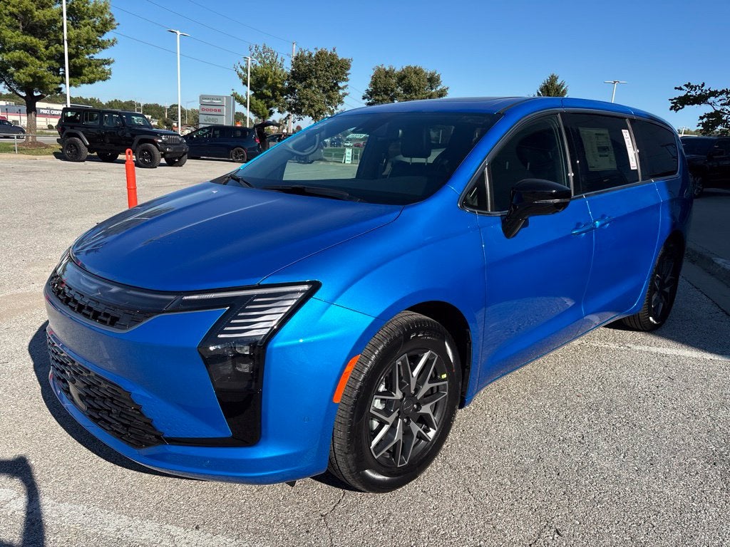 2027 Chrysler Pacifica PACIFICA LIMITED