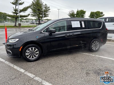 2023 Chrysler Pacifica Hybrid Touring L