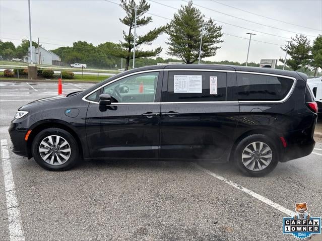 2023 Chrysler Pacifica Hybrid Touring L