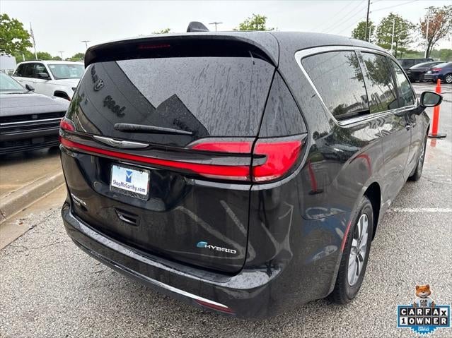 2023 Chrysler Pacifica Hybrid Touring L