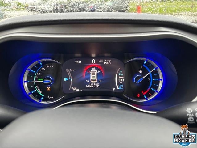 2023 Chrysler Pacifica Hybrid Touring L