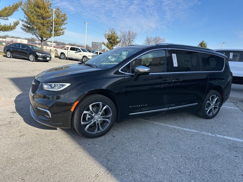2026 Chrysler Pacifica Pinnacle