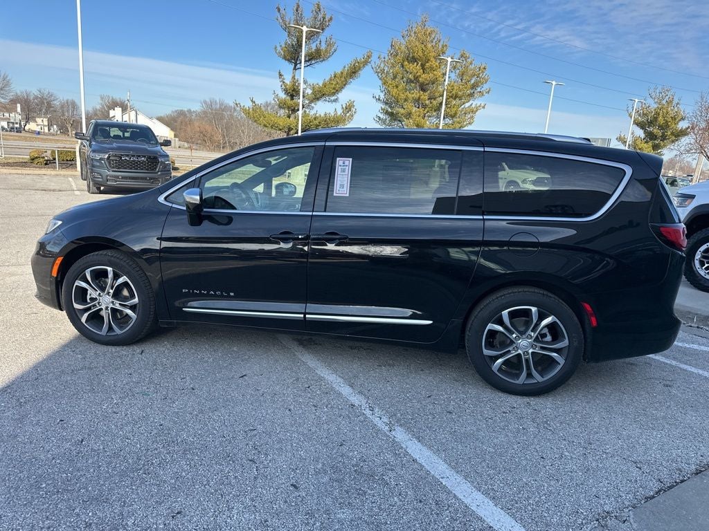 2026 Chrysler Pacifica Pinnacle