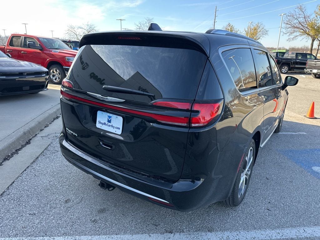 2026 Chrysler Pacifica Pinnacle