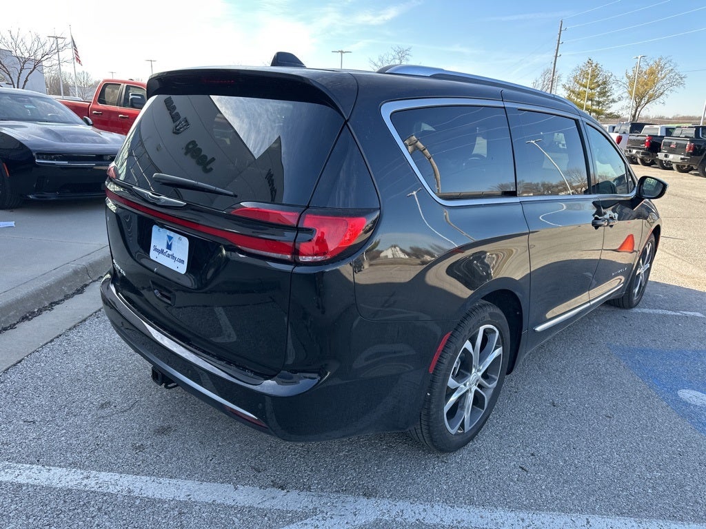 2026 Chrysler Pacifica Pinnacle
