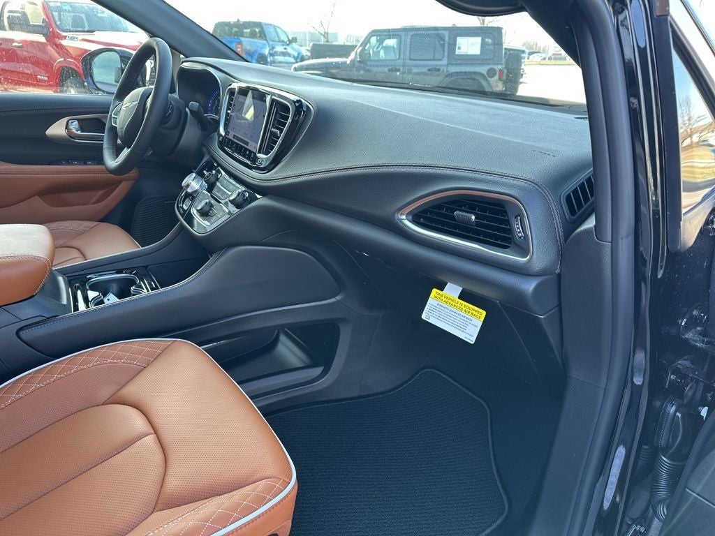 2026 Chrysler Pacifica Pinnacle