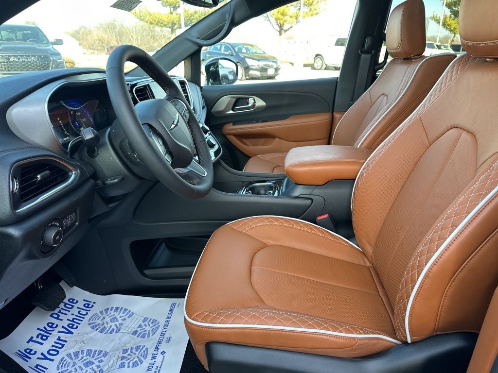 2026 Chrysler Pacifica Pinnacle