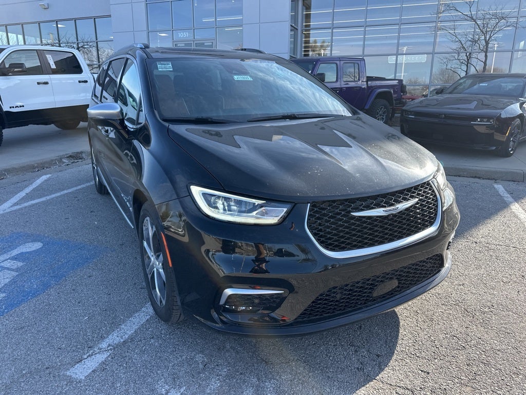 2026 Chrysler Pacifica Pinnacle
