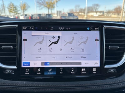 2026 Chrysler Pacifica Pinnacle