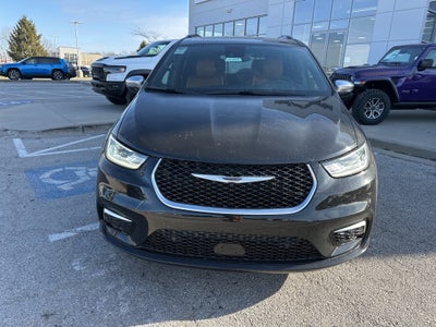 2026 Chrysler Pacifica Pinnacle